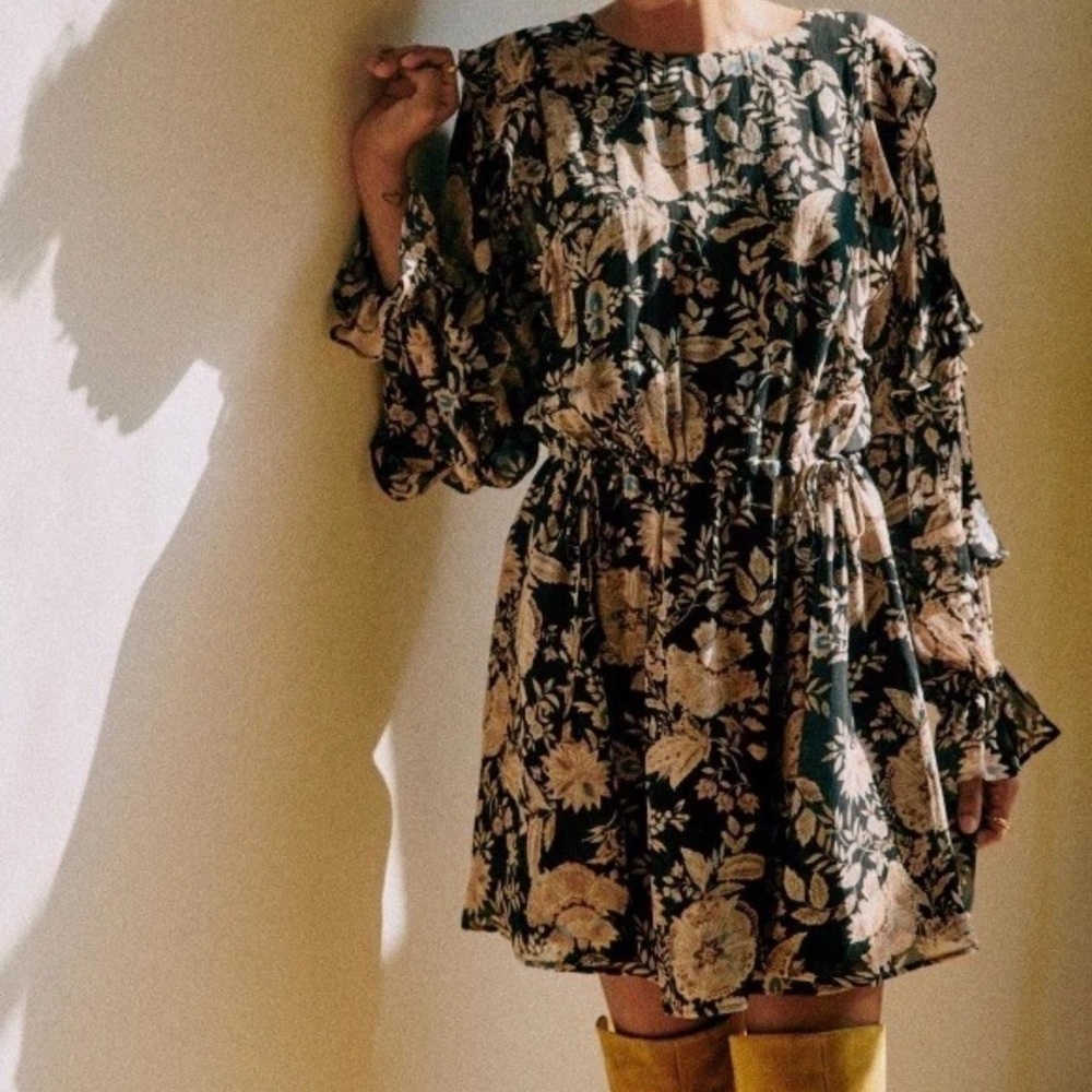 Sezane Lali Dress Flower Fond Noir - Size 36